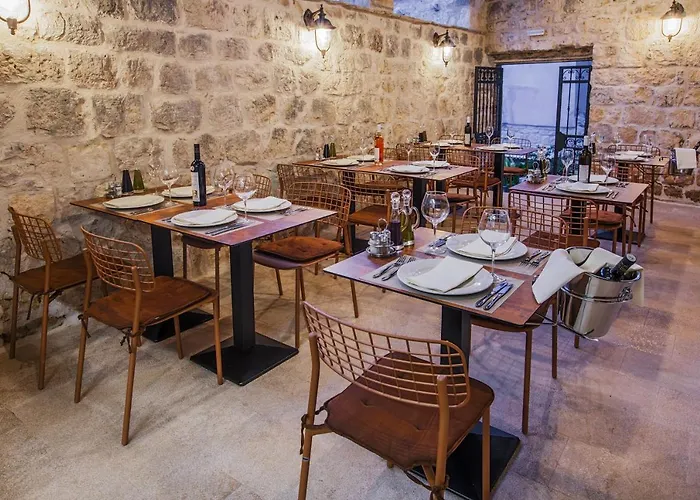 Boutique Kaliopi فندق مبيت وإفطار 4*